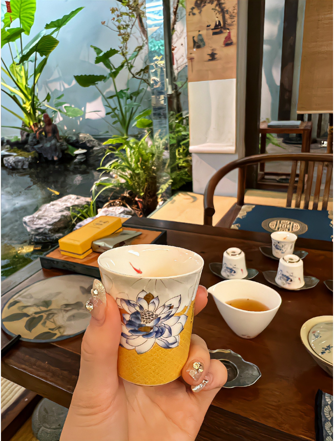 喝茶小聚