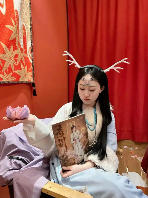玩剧本杀找搭子…扩列啦